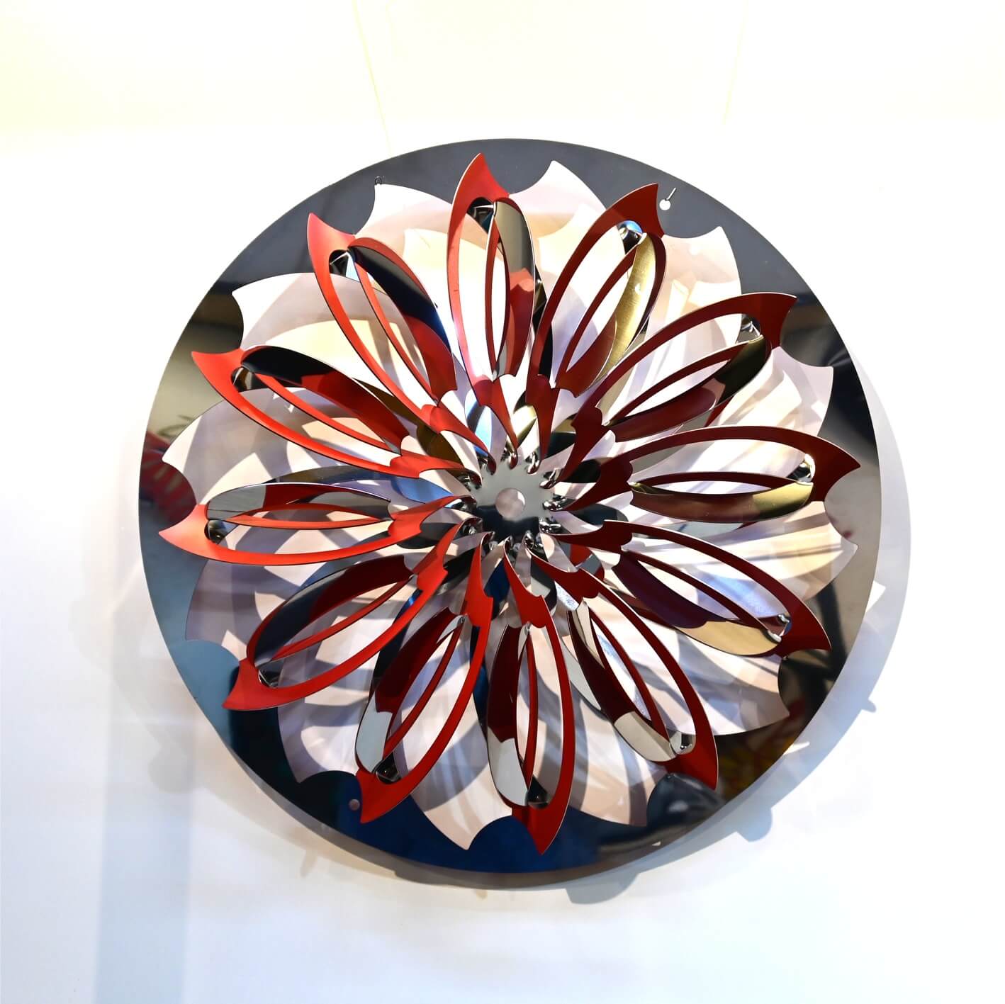 Mandala Roja e Inox.