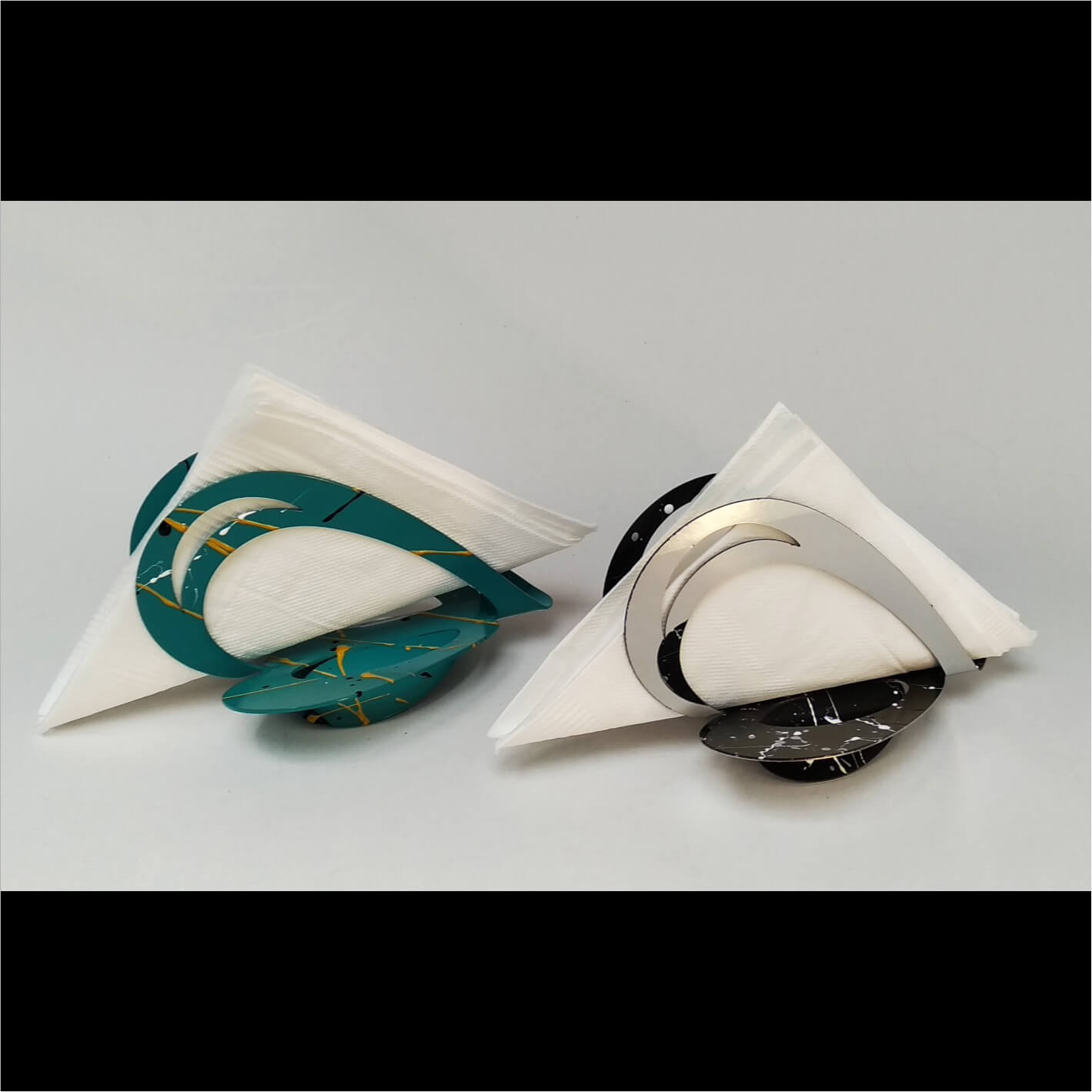 Servilleteros de Corazón Turquesa e Inox. con Salpicaduras