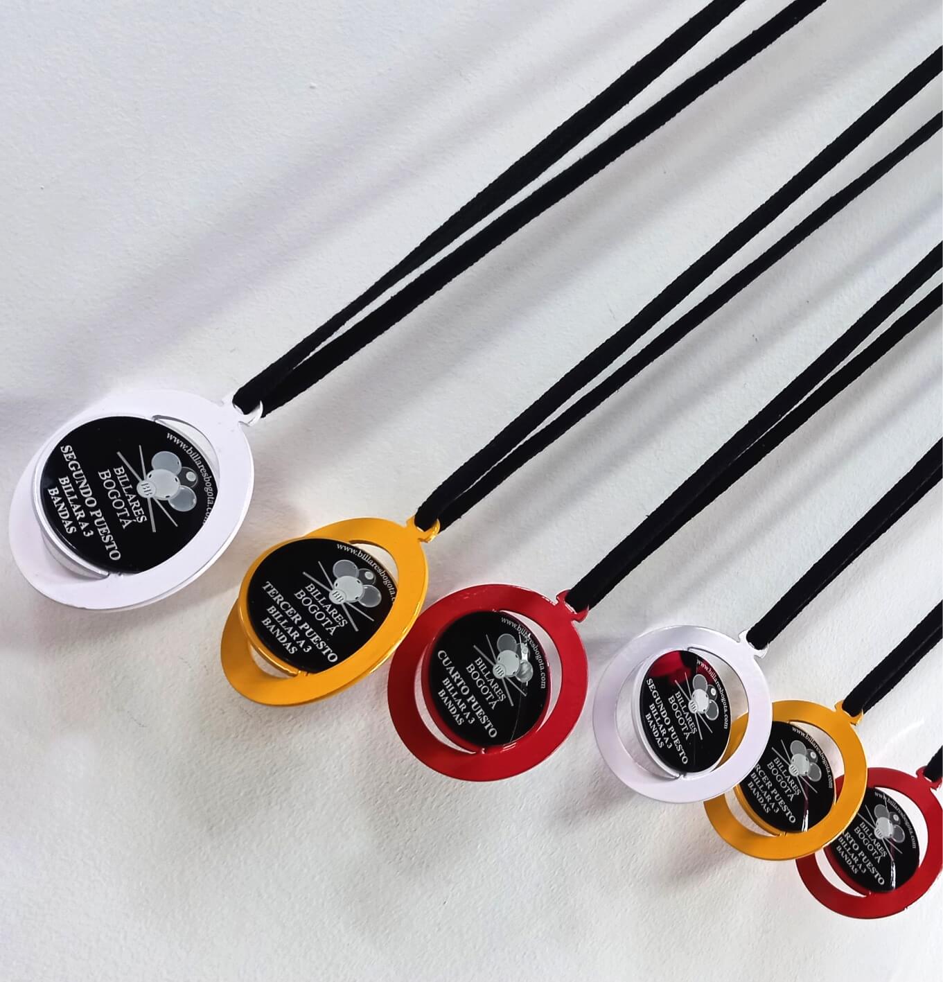 Billares Bogotá Medallas Amarillas, Blancas y Rojas